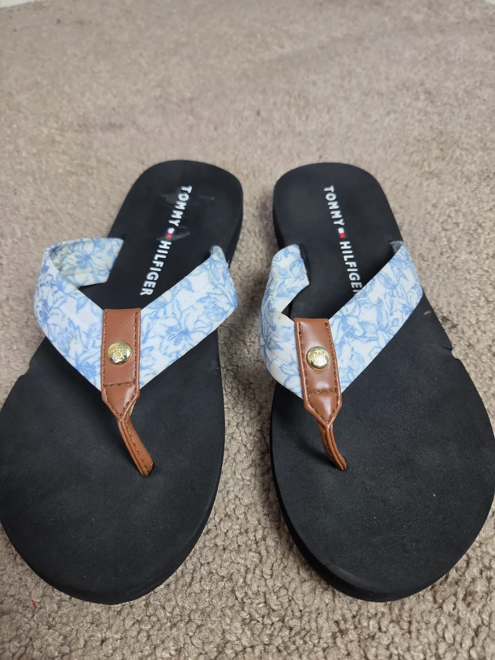 Tommy Hilfiger Blue Floral Thong Sandals with Brown Trim